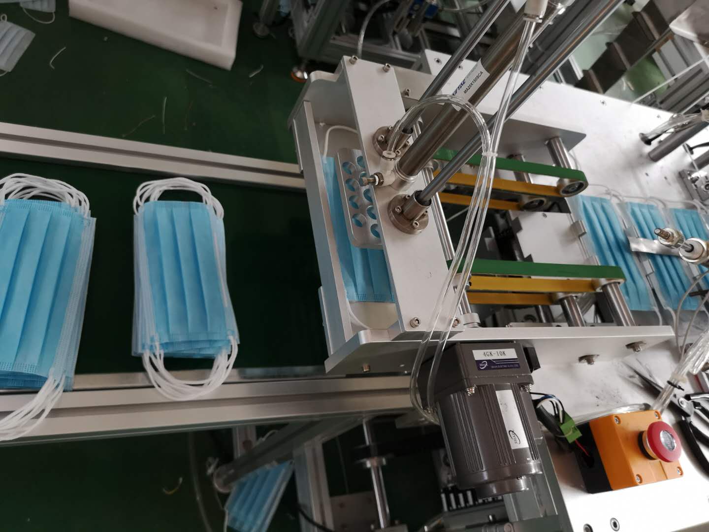 中技佳-平面口罩机