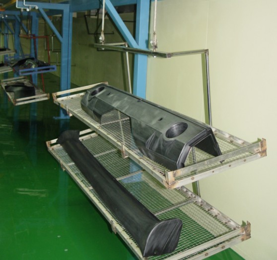 汽车保险杠输送设备